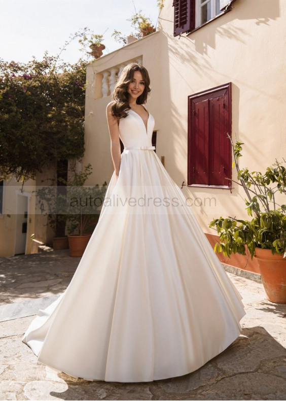 V Neck Ivory Lace Satin Chic Wedding Dress